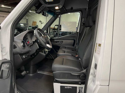 2026 Mercedes-Benz Sprinter 2500 Standard Roof I4 Diesel 144 RWD