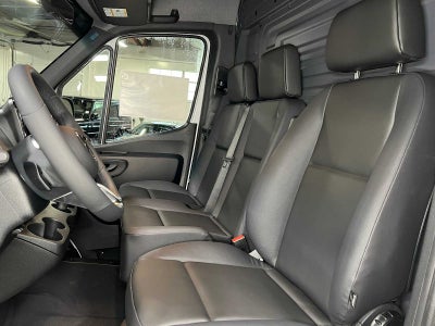 2026 Mercedes-Benz Sprinter 2500 Standard Roof I4 Diesel 144 RWD