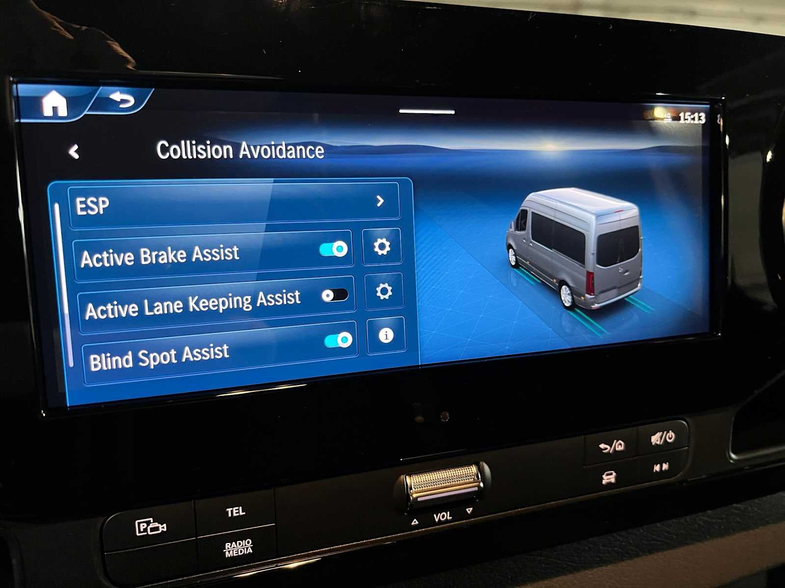 2026 Mercedes-Benz Sprinter 2500 Standard Roof I4 Diesel 144 RWD