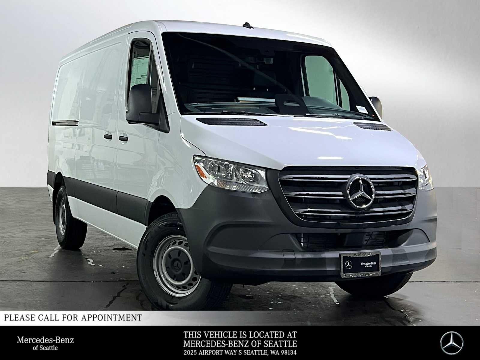 2026 Mercedes-Benz Sprinter 2500 Standard Roof I4 Diesel 144 RWD