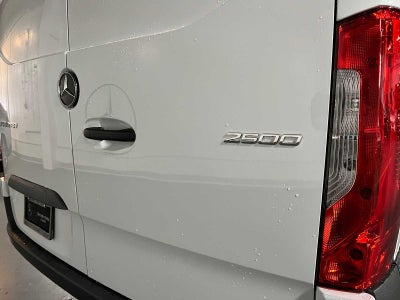 2026 Mercedes-Benz Sprinter 2500 Standard Roof I4 Diesel 144 RWD