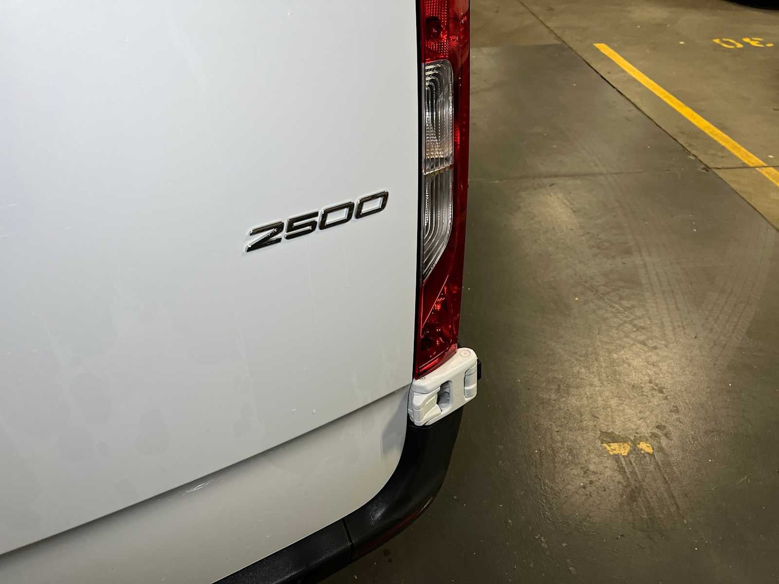 2025 Mercedes-Benz Sprinter Cargo Van 2500 Standard Roof I4 Diesel 144" RWD