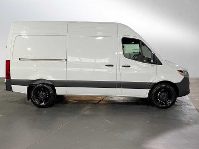 2025 Mercedes-Benz Sprinter Cargo Van 2500 Standard Roof I4 Diesel 144" RWD