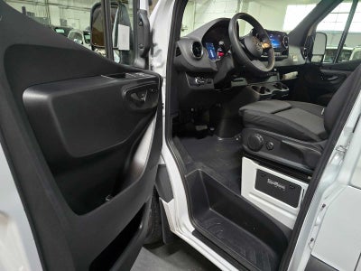 2025 Mercedes-Benz Sprinter Cargo Van 2500 Standard Roof I4 Diesel 144 RWD