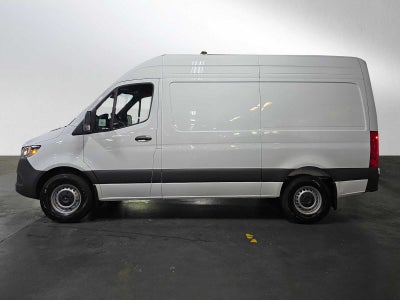2025 Mercedes-Benz Sprinter Cargo Van 2500 Standard Roof I4 Diesel 144 RWD