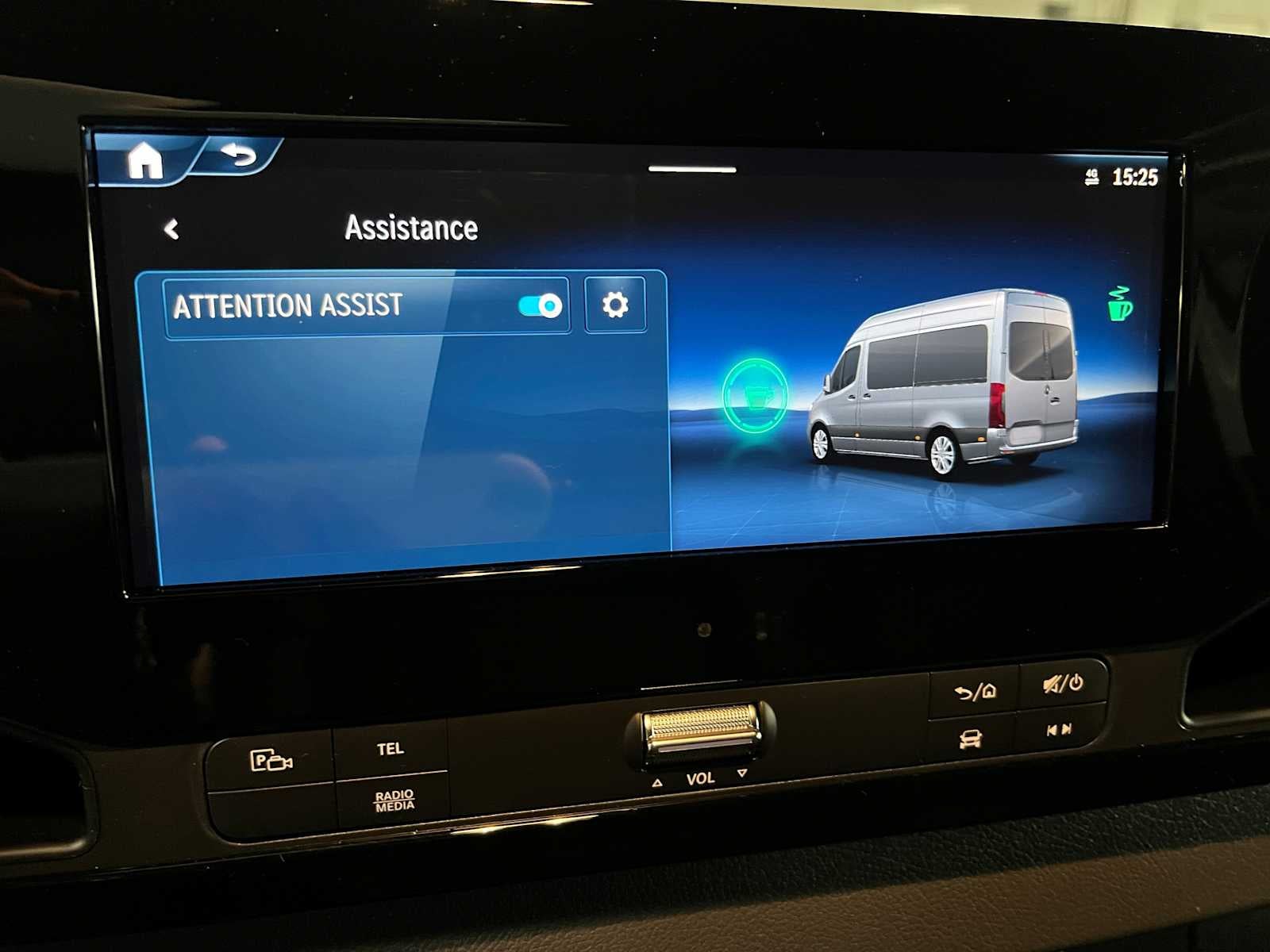 2026 Mercedes-Benz Sprinter 2500 Standard Roof I4 Diesel 144 RWD
