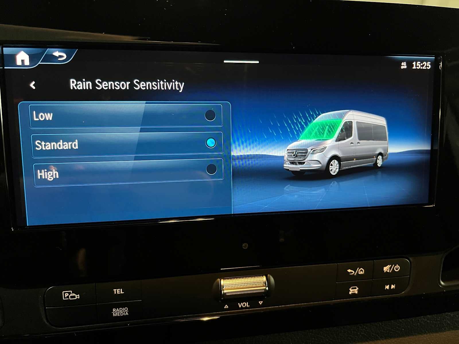 2026 Mercedes-Benz Sprinter 2500 Standard Roof I4 Diesel 144 RWD