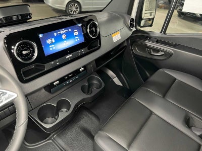 2026 Mercedes-Benz Sprinter 2500 Standard Roof I4 Diesel 144 RWD