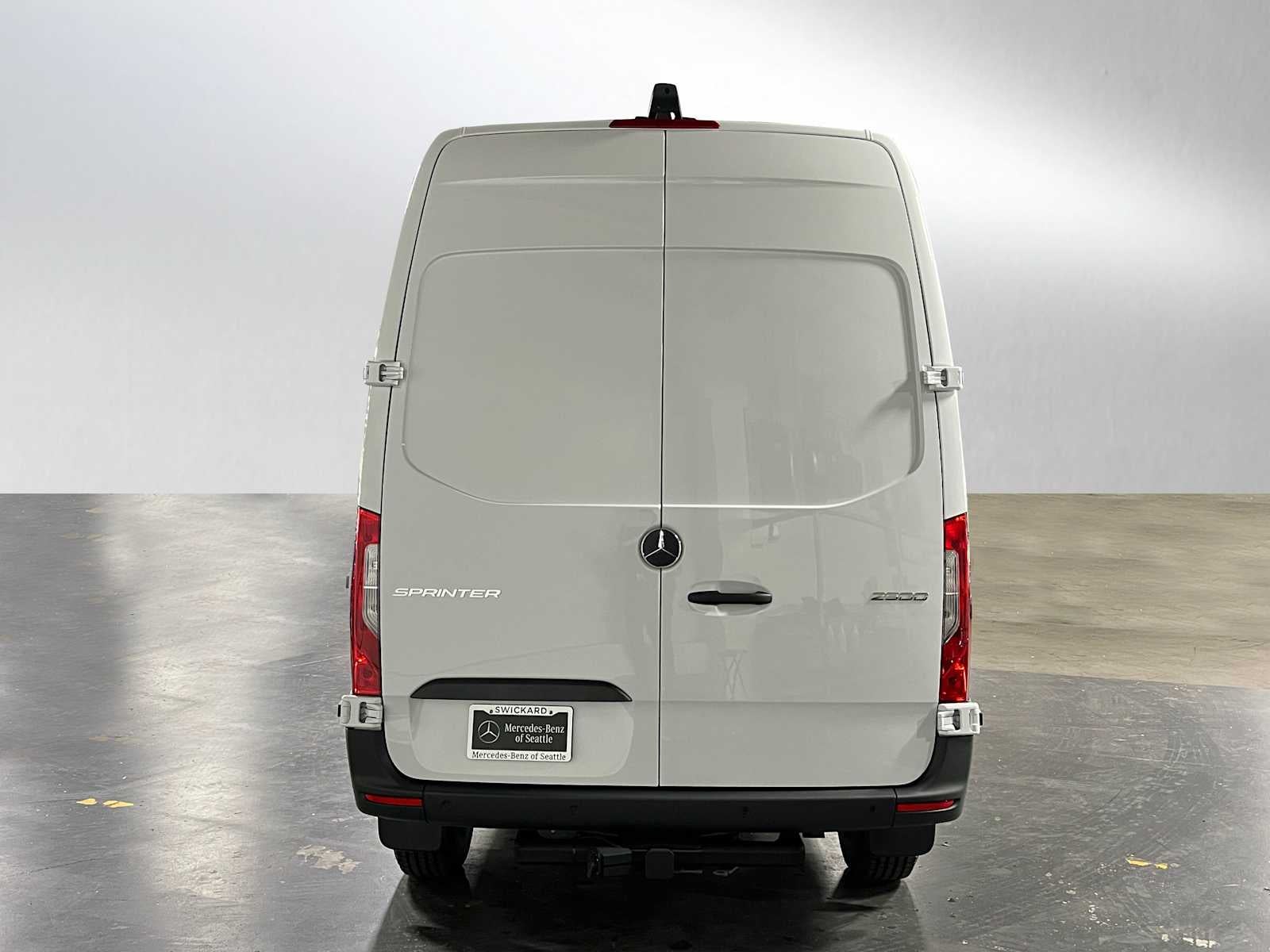 2026 Mercedes-Benz Sprinter 2500 Standard Roof I4 Diesel 144 RWD