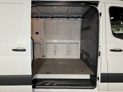 2025 Mercedes-Benz Sprinter Cargo Van 2500 Standard Roof I4 Diesel 144 RWD