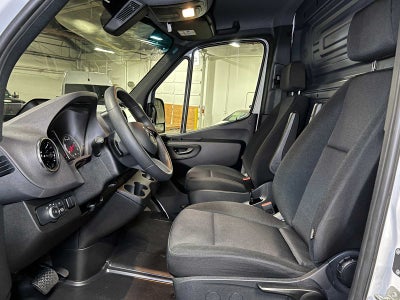 2025 Mercedes-Benz Sprinter Cargo Van 2500 Standard Roof I4 Diesel 144 RWD