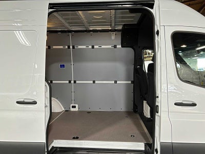 2025 Mercedes-Benz Sprinter Cargo Van 2500 Standard Roof I4 Diesel 144 RWD