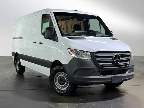 2025 Mercedes-Benz Sprinter Cargo Van 2500 Standard Roof I4 Diesel 144 RWD