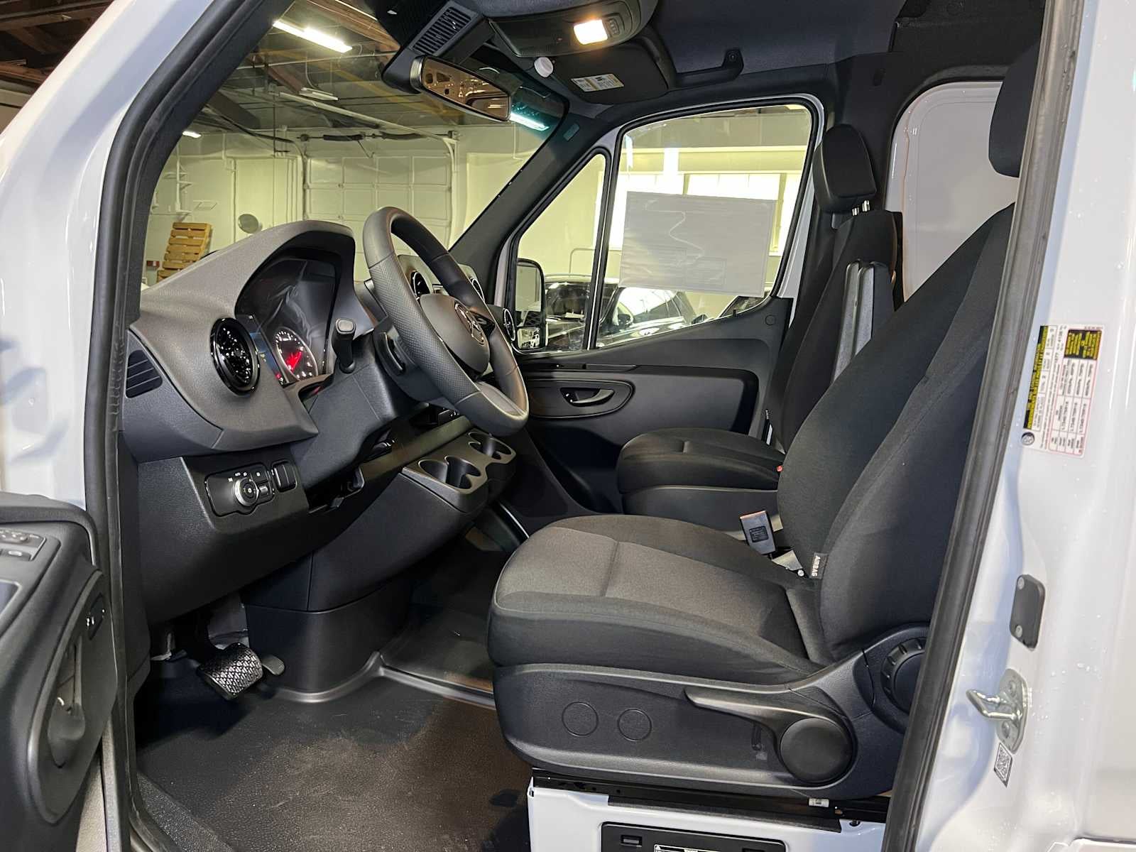 2025 Mercedes-Benz Sprinter Cargo Van 2500 Standard Roof I4 Diesel 144 RWD