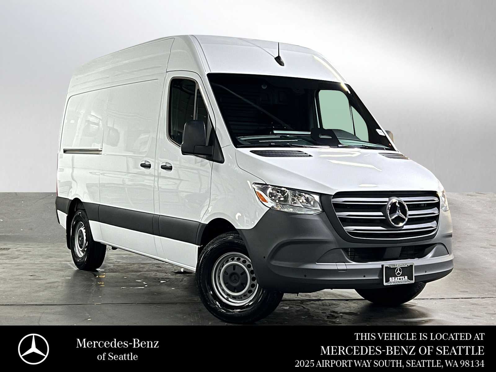 2025 Mercedes-Benz Sprinter Cargo Van 2500 Standard Roof I4 Diesel 144 RWD