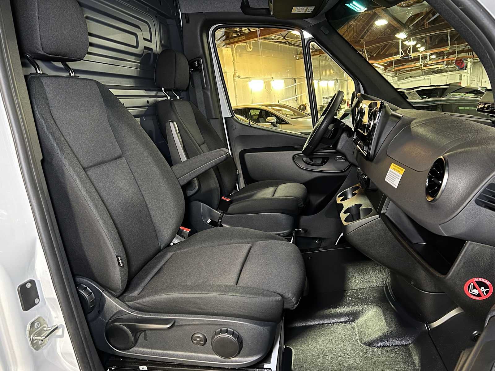 2025 Mercedes-Benz Sprinter Cargo Van 2500 Standard Roof I4 Diesel 144 RWD