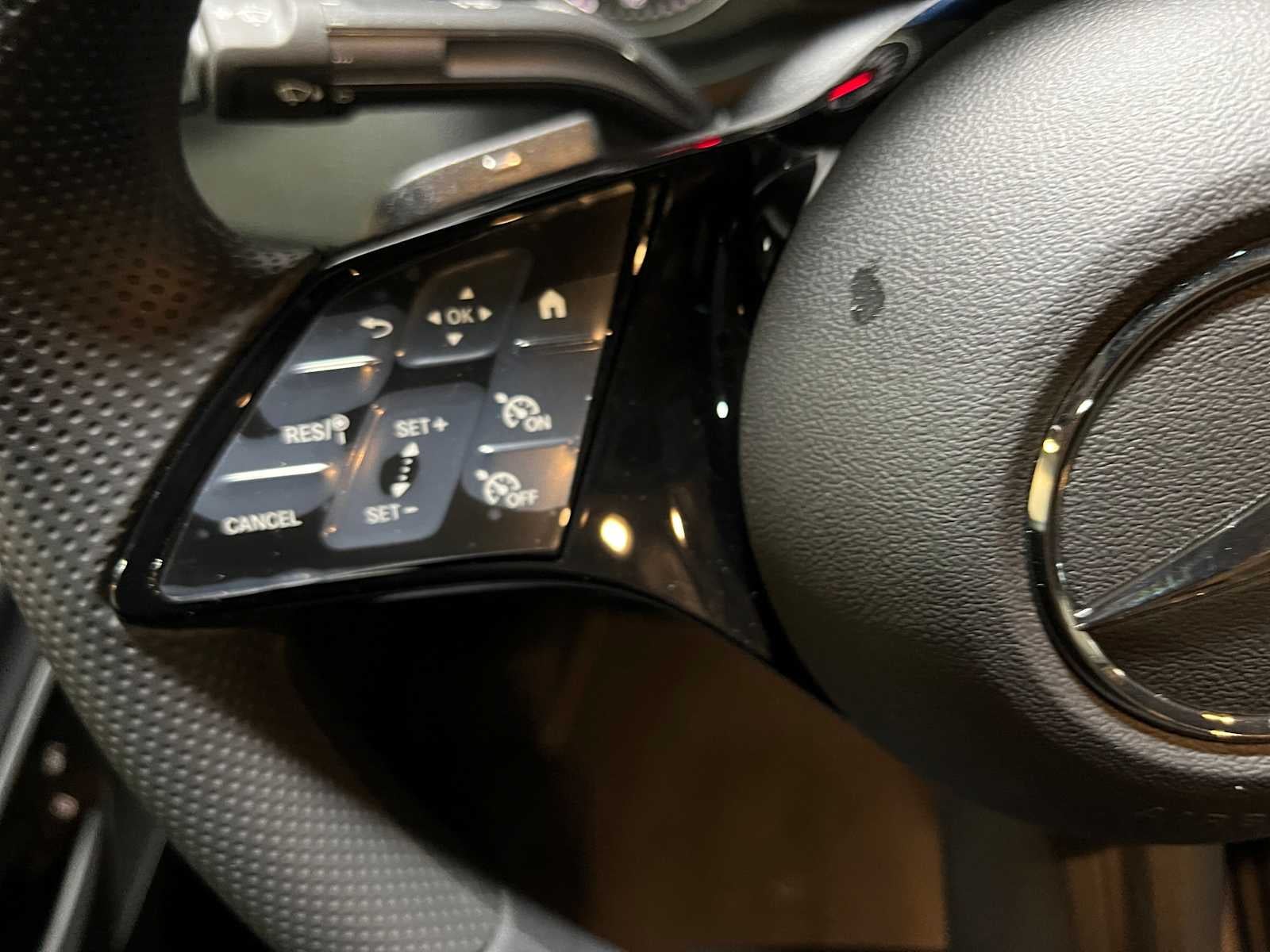 2025 Mercedes-Benz Sprinter Cargo Van 2500 Standard Roof I4 Diesel 144" RWD