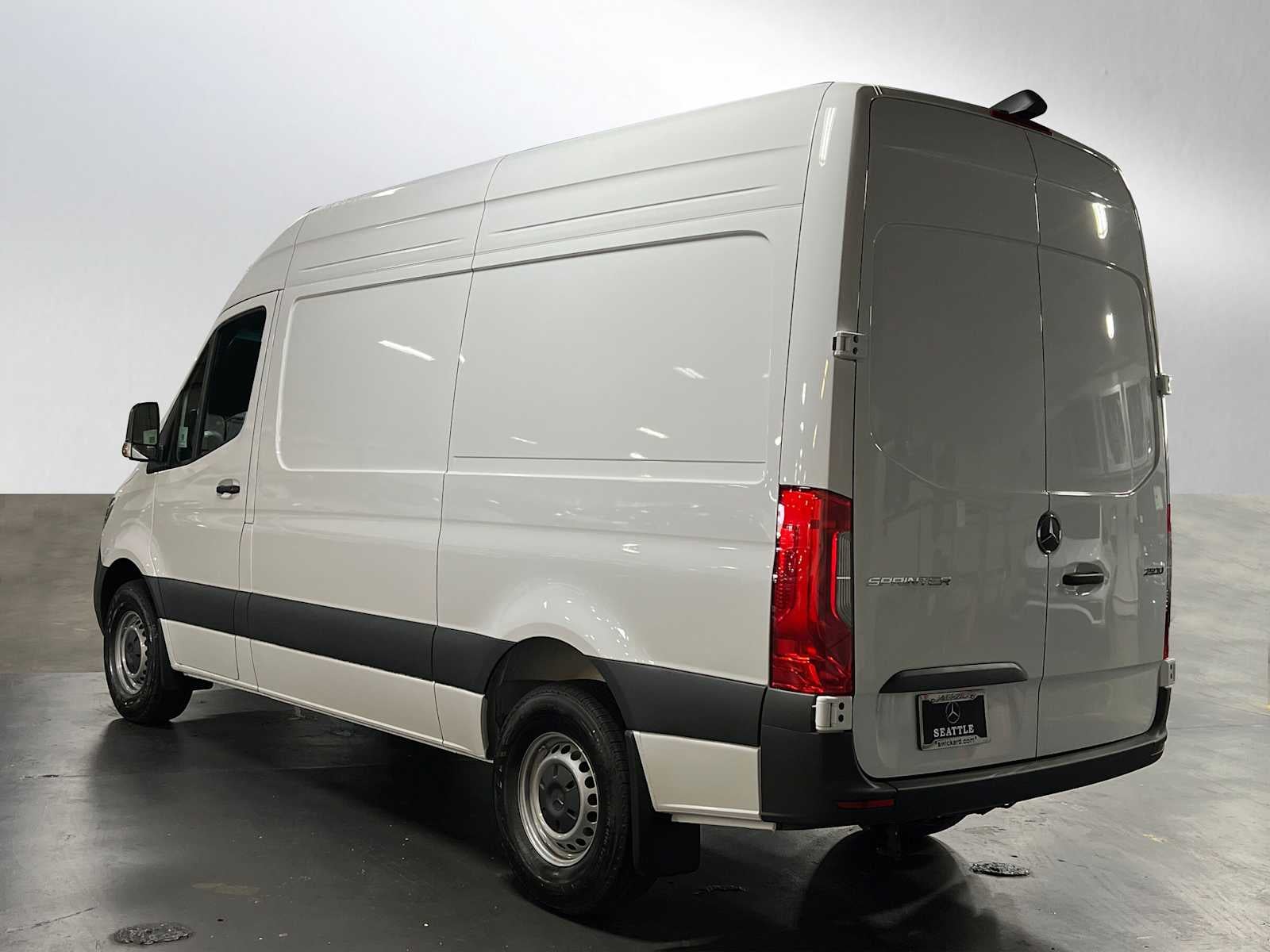 2025 Mercedes-Benz Sprinter Cargo Van 2500 Standard Roof I4 Diesel 144" RWD