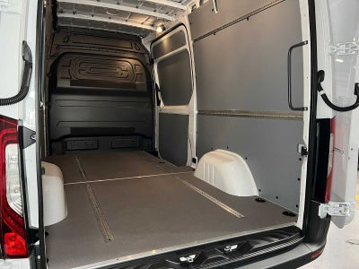 2026 Mercedes-Benz Sprinter 2500 Standard Roof I4 Diesel 144 RWD