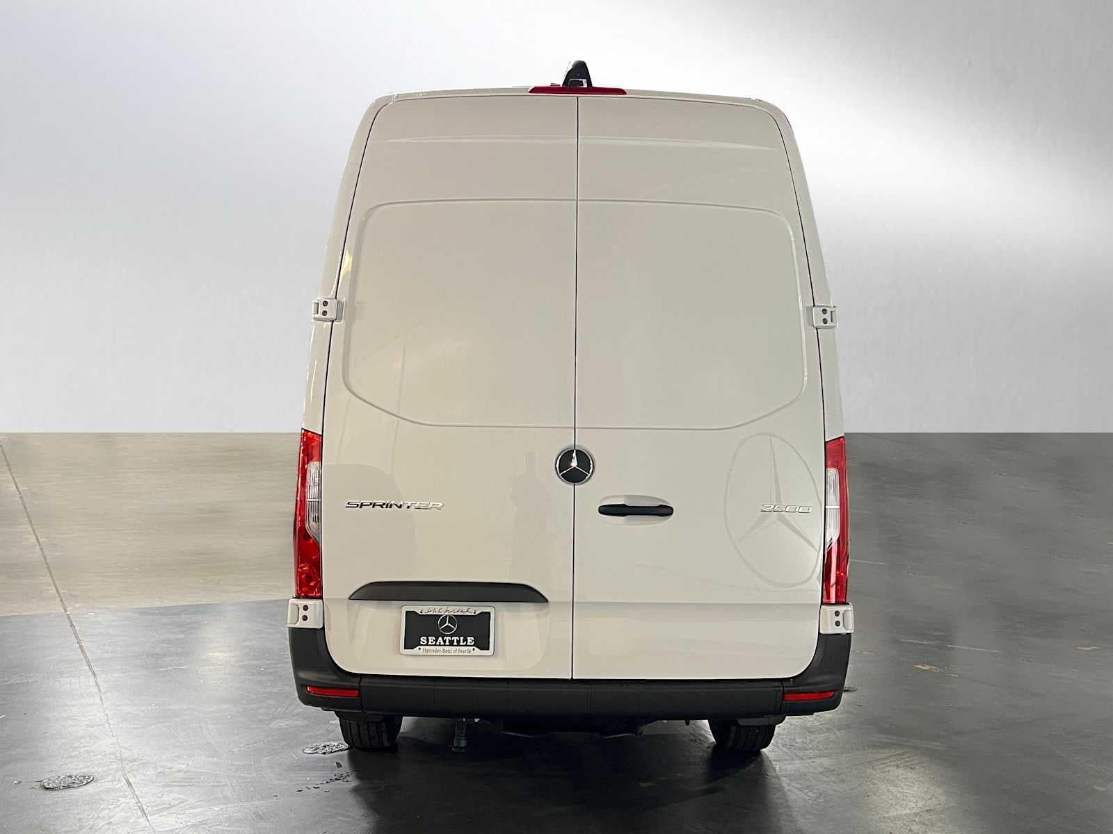2025 Mercedes-Benz Sprinter Cargo Van 2500 High Roof I4 Diesel 170 RWD