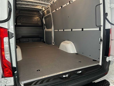 2026 Mercedes-Benz Sprinter 2500 High Roof I4 Diesel 170 RWD