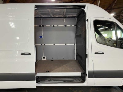 2026 Mercedes-Benz Sprinter 2500 High Roof I4 Diesel 170 RWD