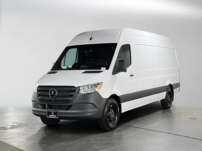 2026 Mercedes-Benz Sprinter 2500 High Roof I4 Diesel 170 RWD