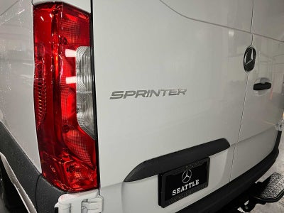 2026 Mercedes-Benz Sprinter 2500 High Roof I4 Diesel 170 RWD
