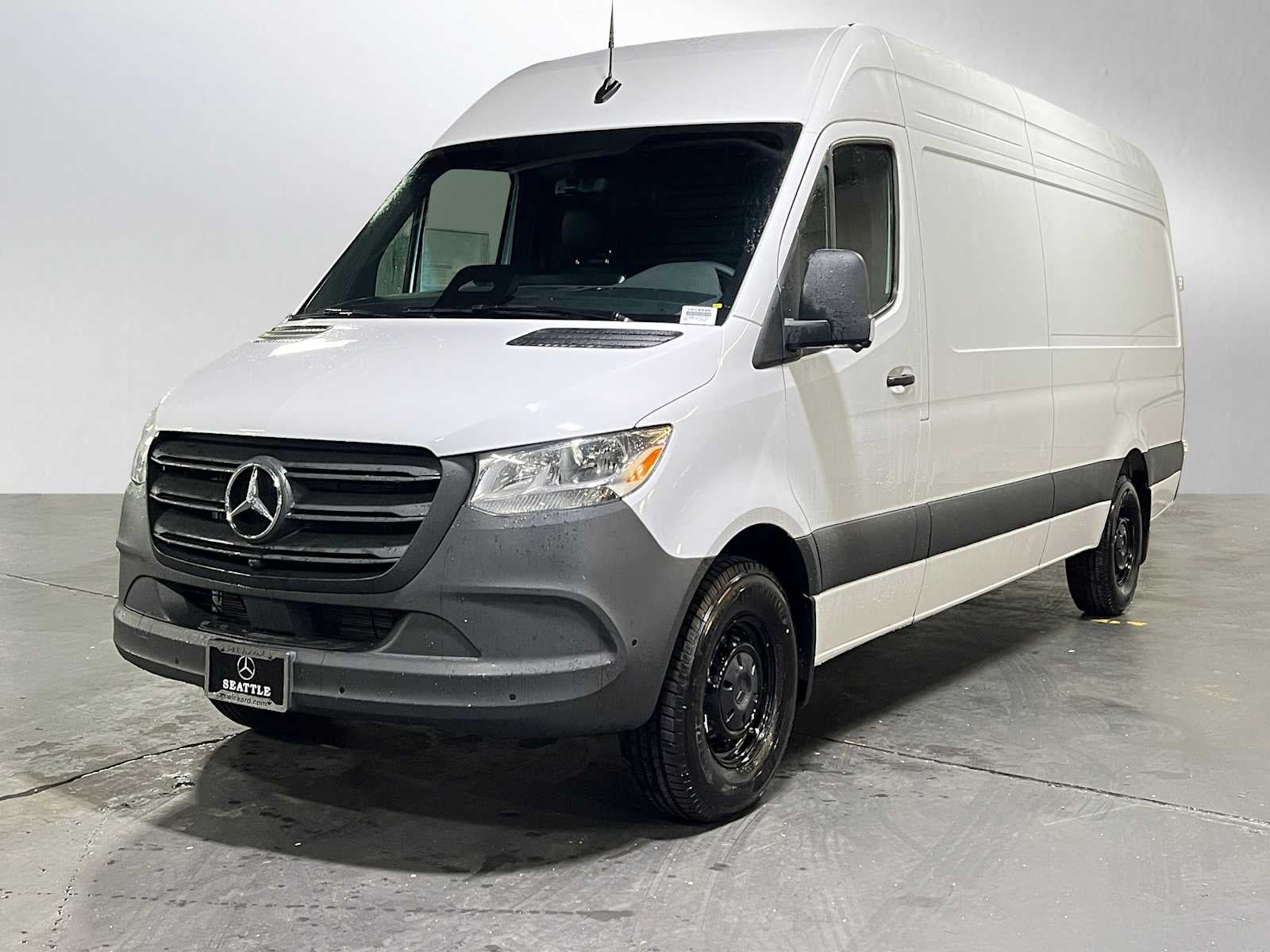 2026 Mercedes-Benz Sprinter 2500 High Roof I4 Diesel 170 RWD