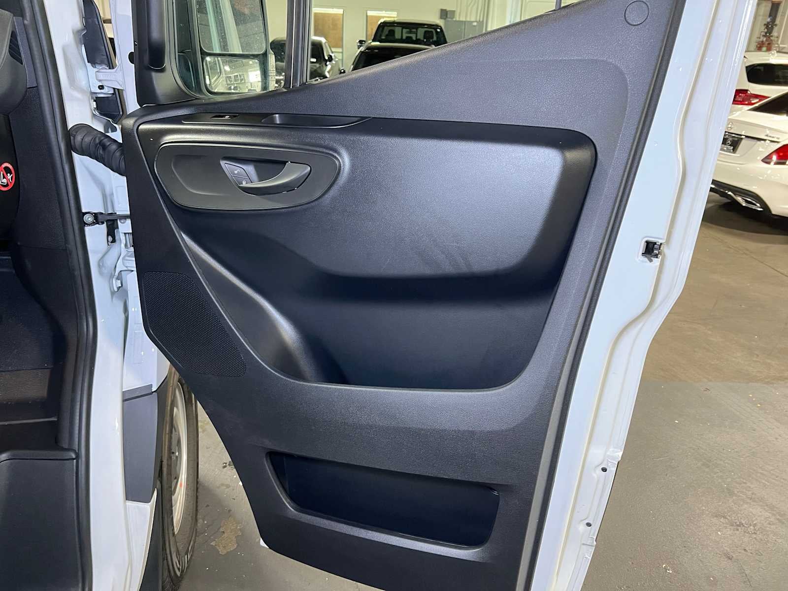 2025 Mercedes-Benz Sprinter Cargo Van 2500 Standard Roof I4 Diesel HO 144 RWD