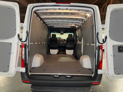 2025 Mercedes-Benz Sprinter Cargo Van 2500 Standard Roof I4 Diesel HO 144 RWD
