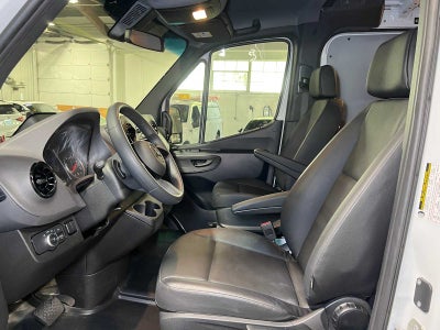 2025 Mercedes-Benz Sprinter Cargo Van 2500 Standard Roof I4 Diesel HO 144 RWD