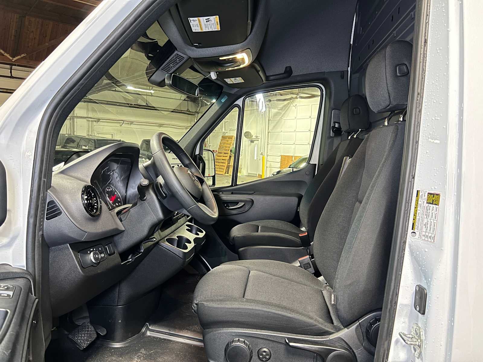2025 Mercedes-Benz Sprinter Cargo Van 2500 Standard Roof I4 Diesel HO 144 RWD