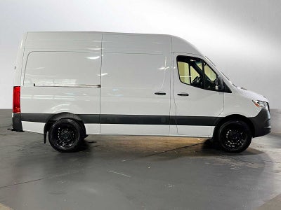 2025 Mercedes-Benz Sprinter Cargo Van 2500 Standard Roof I4 Diesel HO 144 RWD