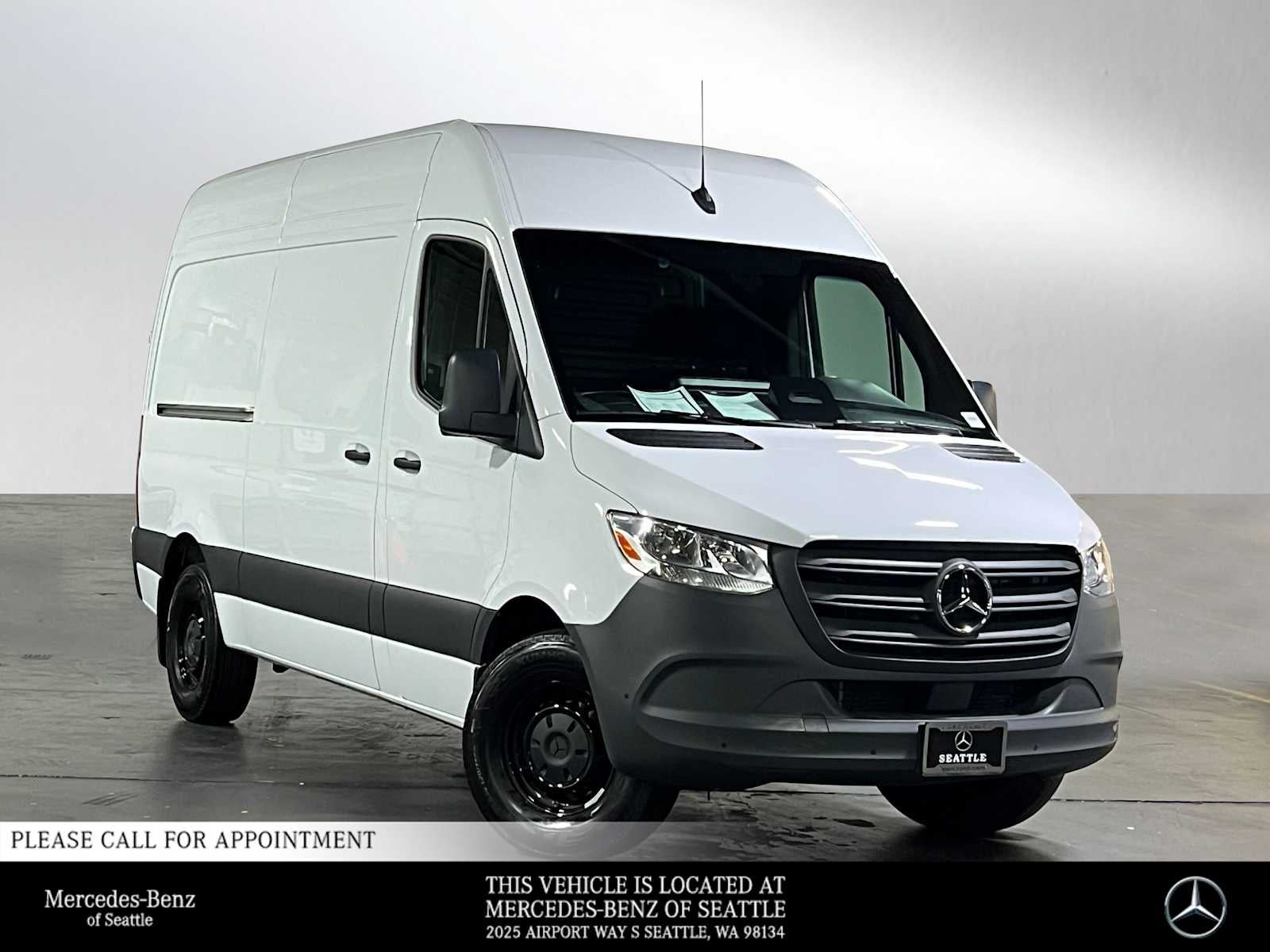 2025 Mercedes-Benz Sprinter 2500 Standard Roof I4 Diesel HO 144" RWD