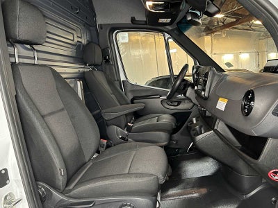 2025 Mercedes-Benz Sprinter Cargo Van 2500 Standard Roof I4 Diesel HO 144 RWD