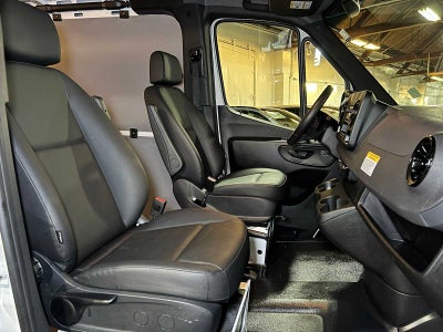 2025 Mercedes-Benz Sprinter Cargo Van 2500 Standard Roof I4 Diesel HO 144 RWD