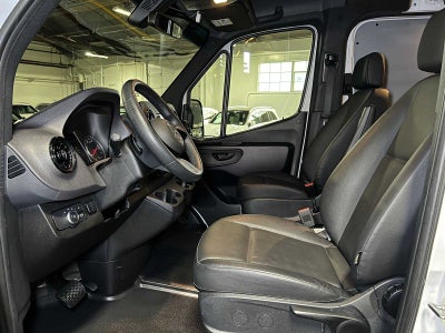 2025 Mercedes-Benz Sprinter Cargo Van 2500 Standard Roof I4 Diesel HO 144 RWD