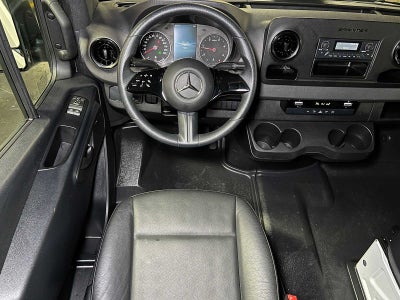2025 Mercedes-Benz Sprinter Cargo Van 2500 Standard Roof I4 Diesel HO 144 RWD