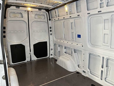 2026 Mercedes-Benz Sprinter 2500 Standard Roof I4 Diesel HO 144 RWD