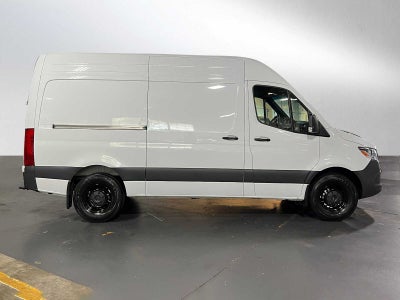 2025 Mercedes-Benz Sprinter Cargo Van 2500 Standard Roof I4 Diesel HO 144 RWD