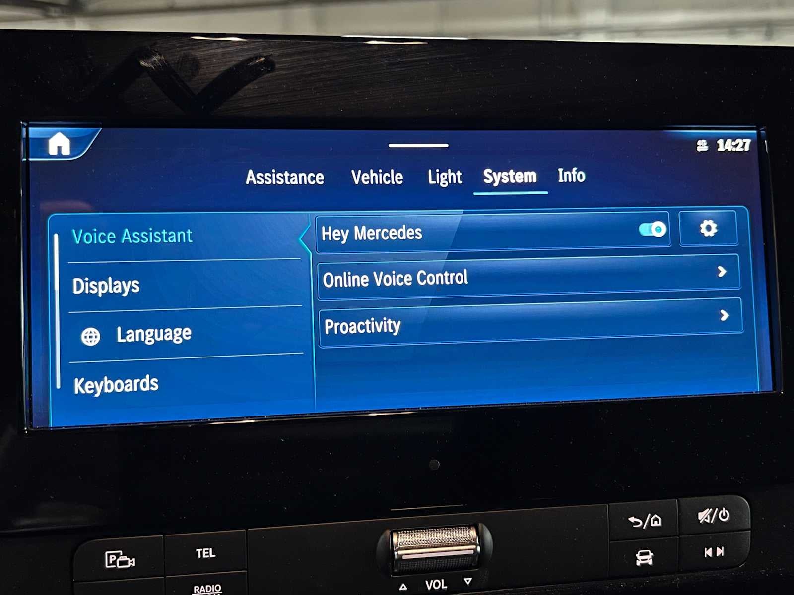 2025 Mercedes-Benz Sprinter Cargo Van 2500 Standard Roof I4 Diesel HO 144 RWD