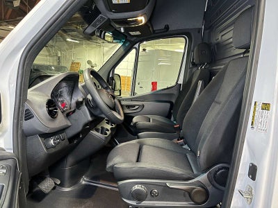 2025 Mercedes-Benz Sprinter Cargo Van 2500 Standard Roof I4 Diesel HO 144 RWD