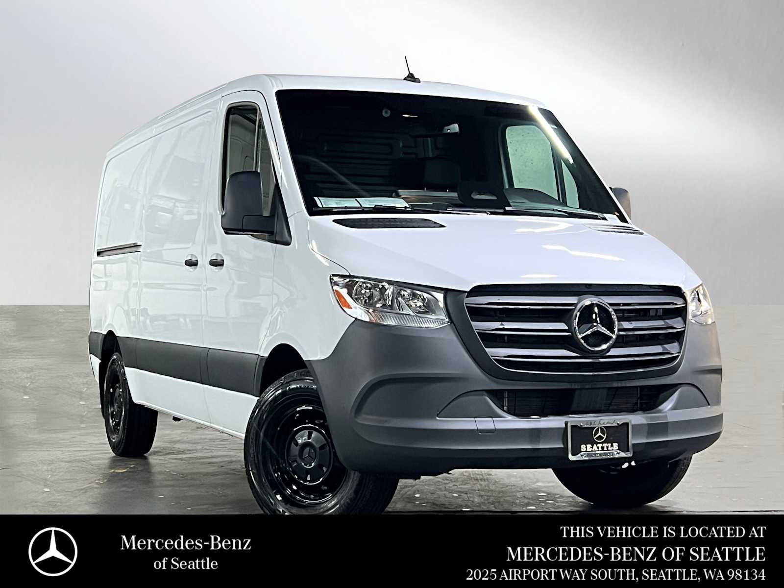 2025 Mercedes-Benz Sprinter Cargo Van 2500 Standard Roof I4 Diesel HO 144 RWD