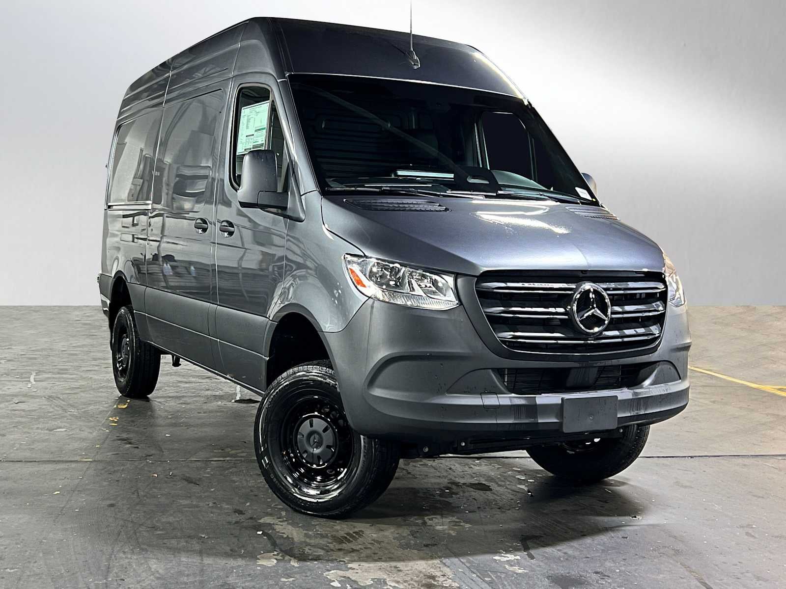 2025 Mercedes-Benz Sprinter Cargo Van 2500 Standard Roof I4 Diesel HO 144 AWD
