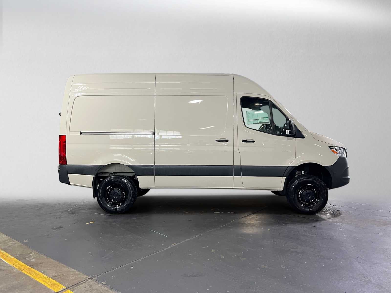 2025 Mercedes-Benz Sprinter Cargo Van 2500 Standard Roof I4 Diesel HO 144 AWD