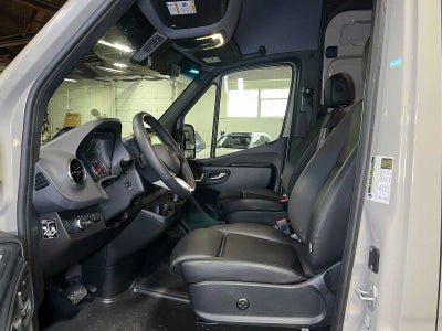 2026 Mercedes-Benz Sprinter 2500 Standard Roof I4 Diesel HO 144 AWD