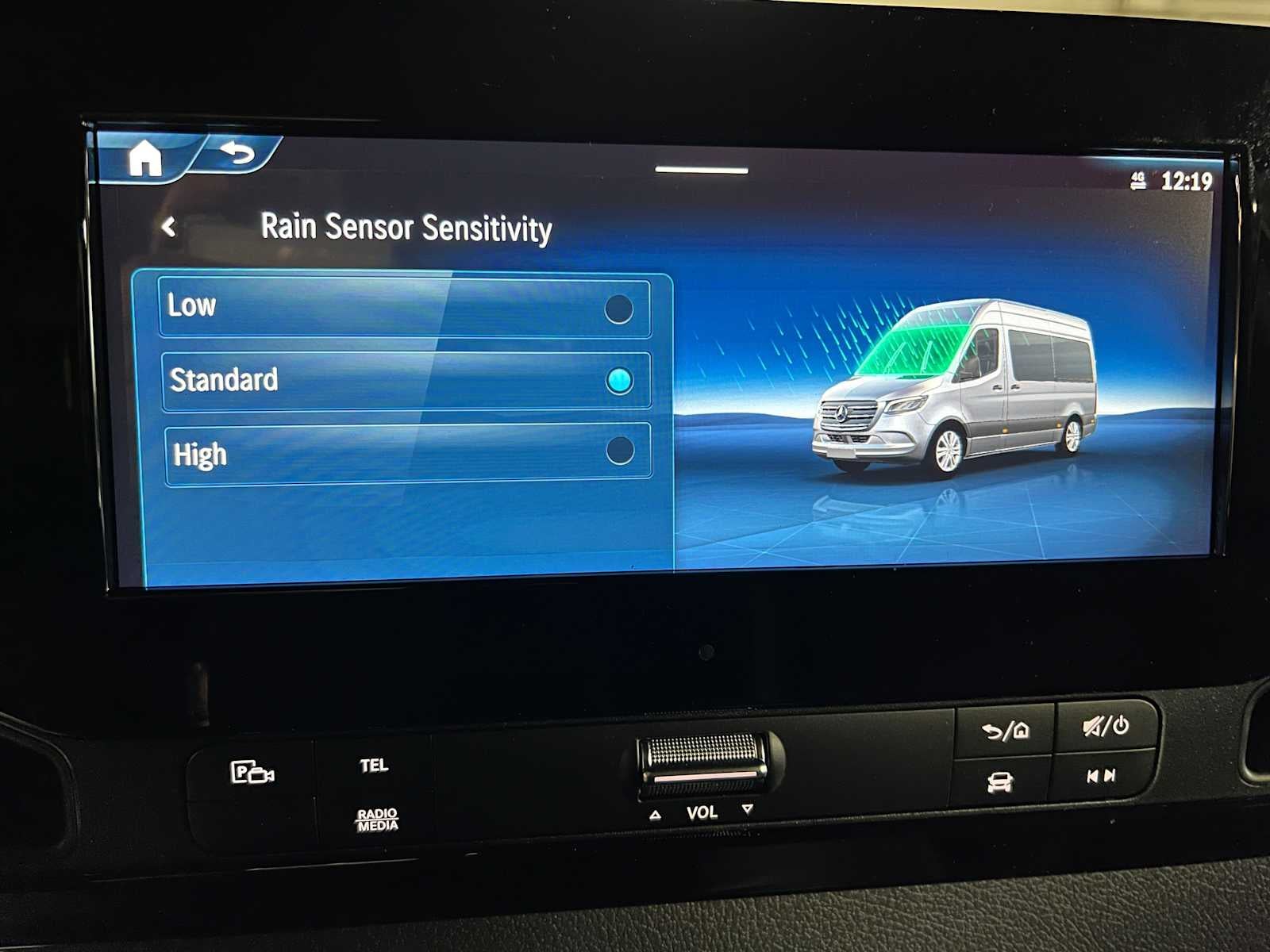 2026 Mercedes-Benz Sprinter 2500 Standard Roof I4 Diesel HO 144 AWD