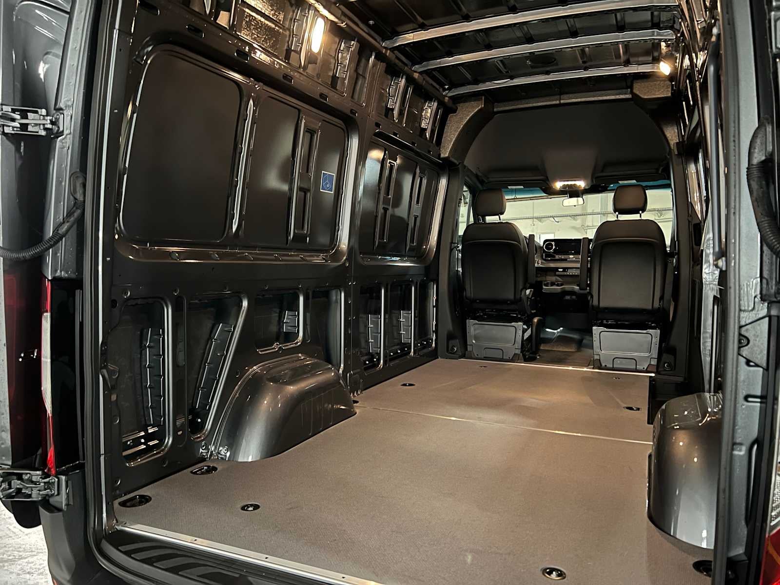 2025 Mercedes-Benz Sprinter Cargo Van 2500 Standard Roof I4 Diesel HO 144 AWD