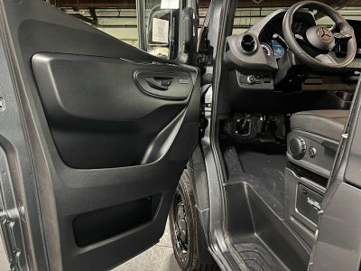 2025 Mercedes-Benz Sprinter Cargo Van 2500 Standard Roof I4 Diesel HO 144 AWD